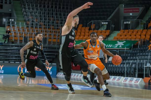 示实力的国 示实力的国