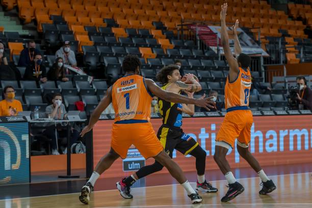 门迪的防守 门迪的防守